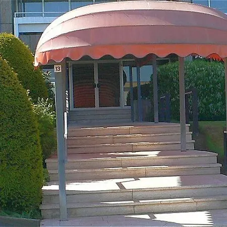 416 Mit Pool Apartment *